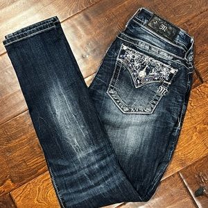 Miss Me Jeans 28 like new embellished mid-rise skinny dark blue stone washed